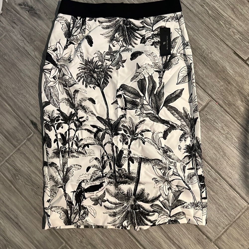 Pencil skirt